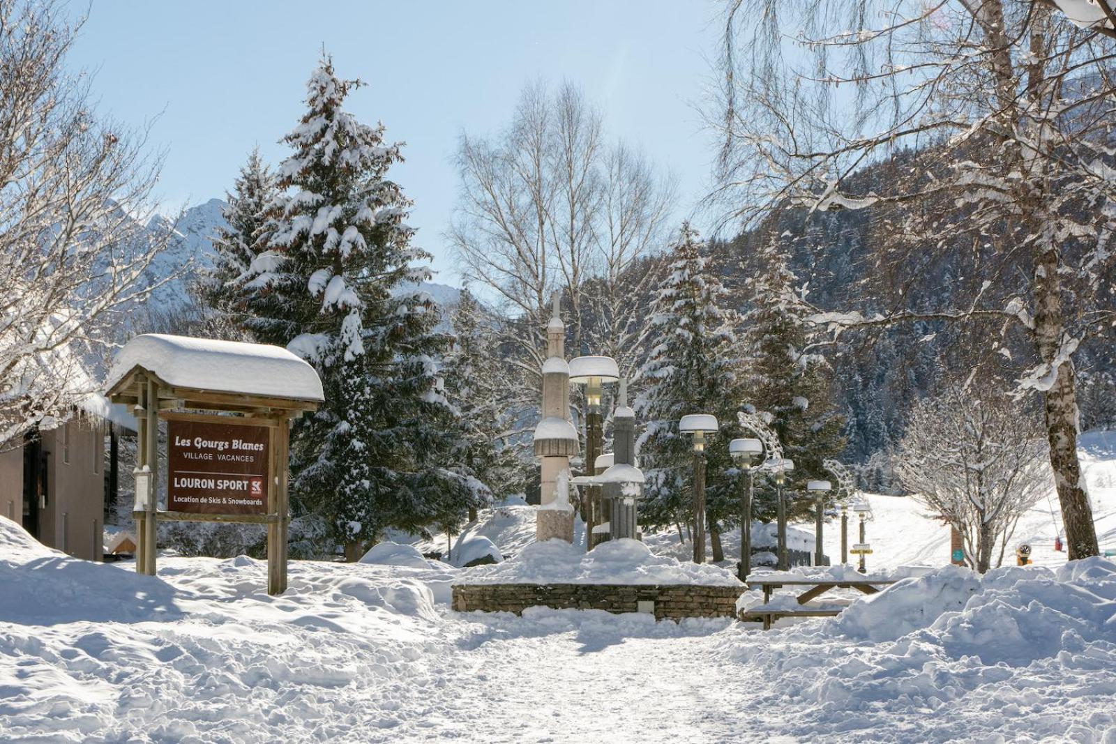 Les Gourgs Blancs - 80M Des Pistes - 6 Personnes Apartment Génos Екстериор снимка